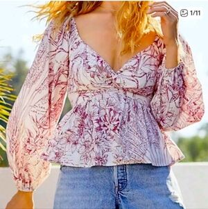 Express Printed Off Shoulder Twist Front Peplum Top Puffy Sleeves Sz Xl